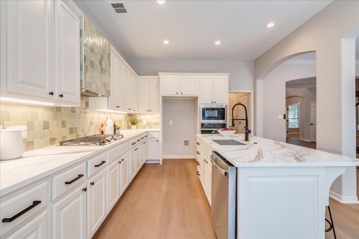 1109 Hillridge Drive Round Rock TX 78665