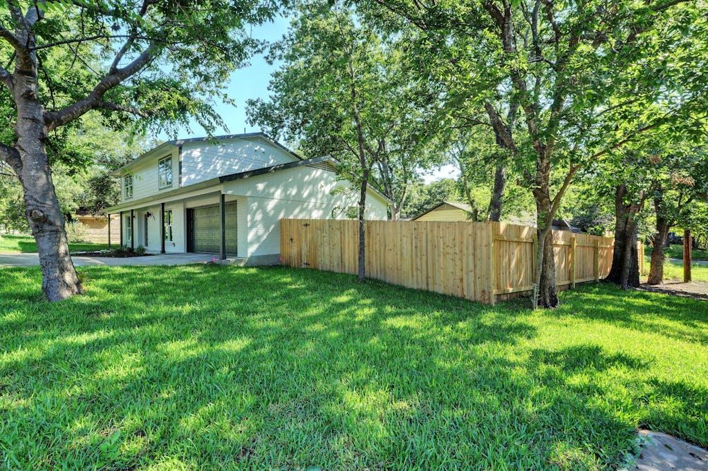 2704 Loyola Lane Austin TX 78723