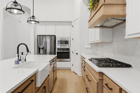 205 Quiet Oak Road San Marcos TX 78666