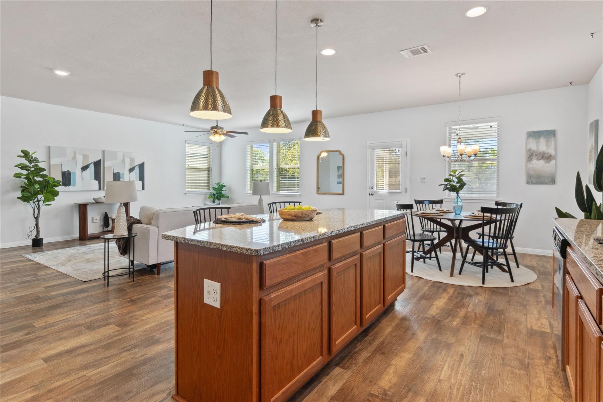 208 Callahan Lane Leander TX 78641