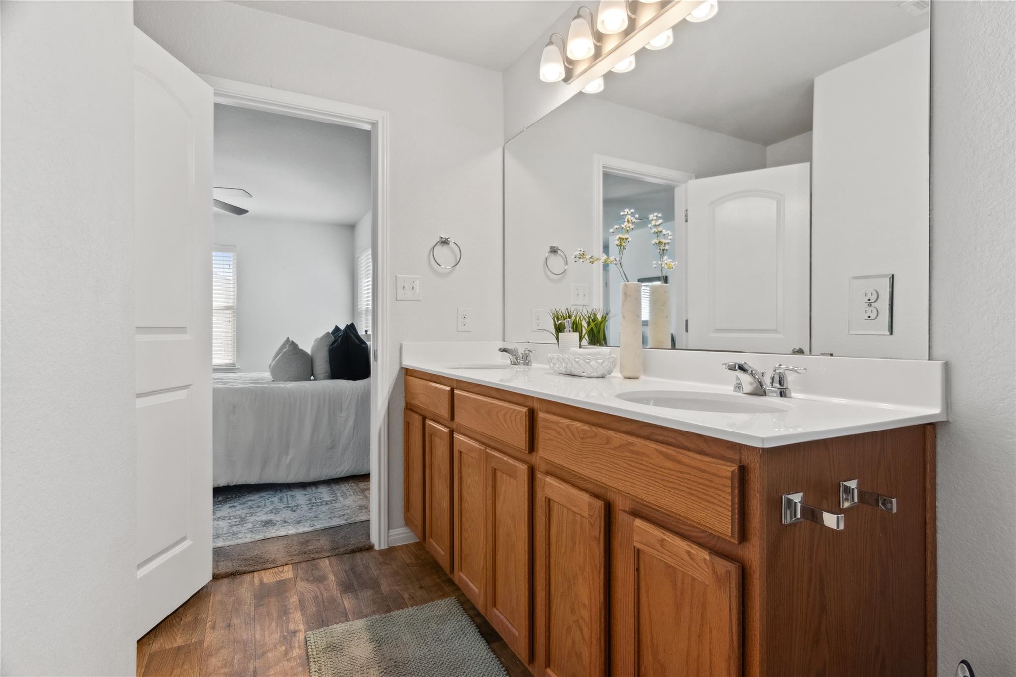 208 Callahan Lane Leander TX 78641