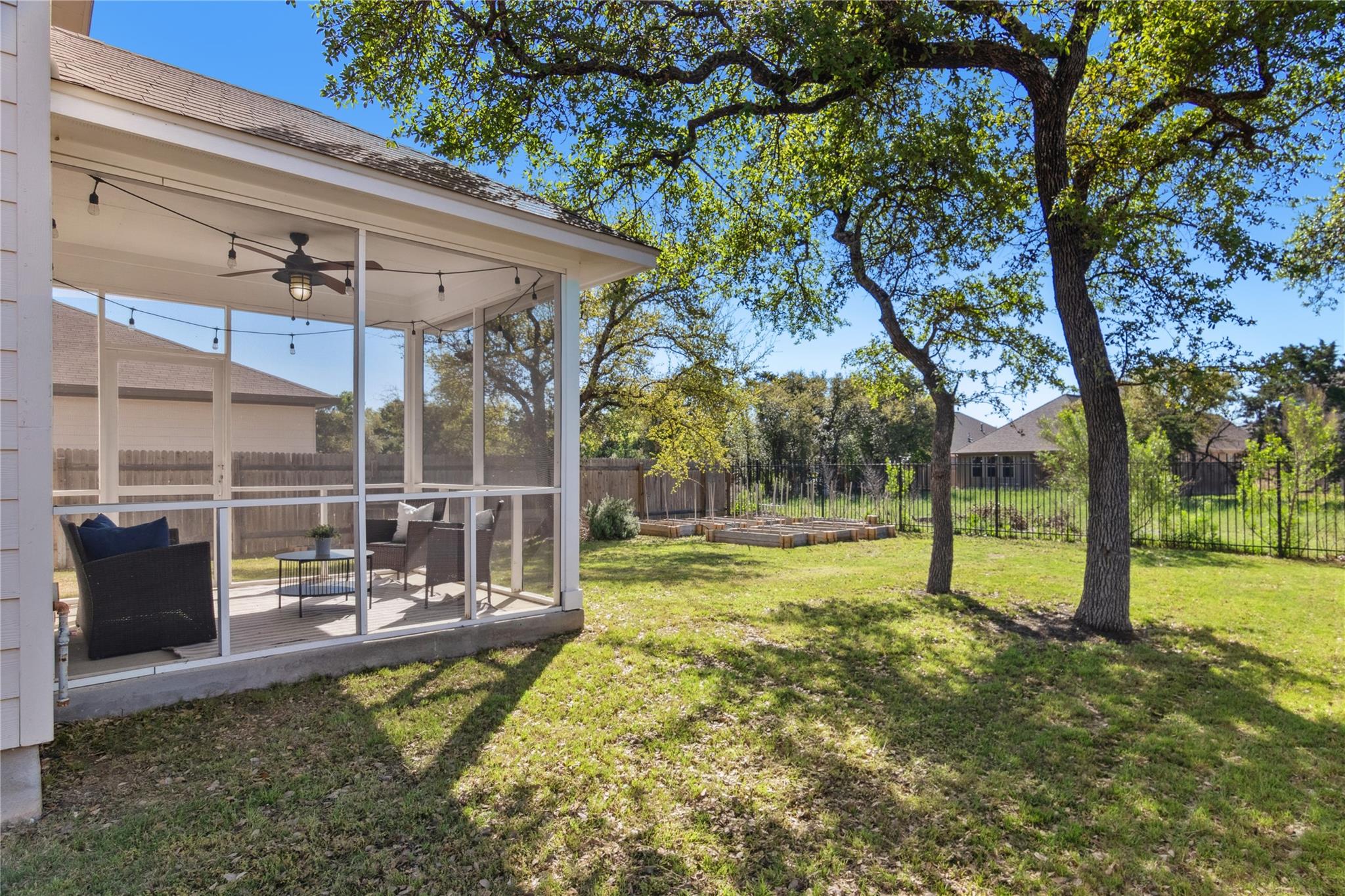 208 Callahan Lane Leander TX 78641