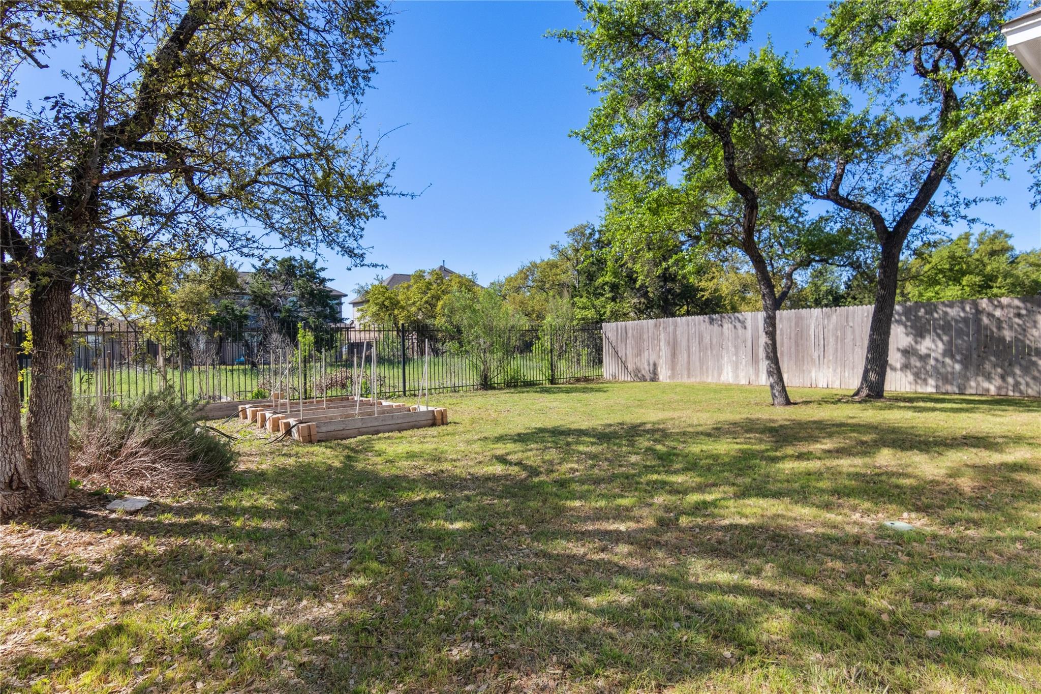 208 Callahan Lane Leander TX 78641