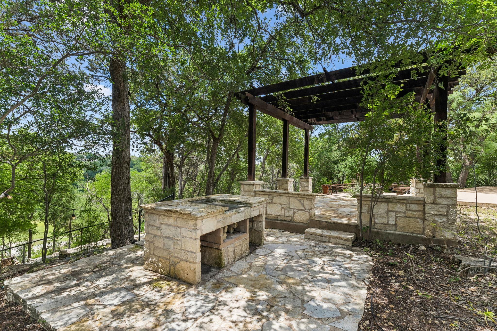 23621 Indian Divide Cove Spicewood TX 78669