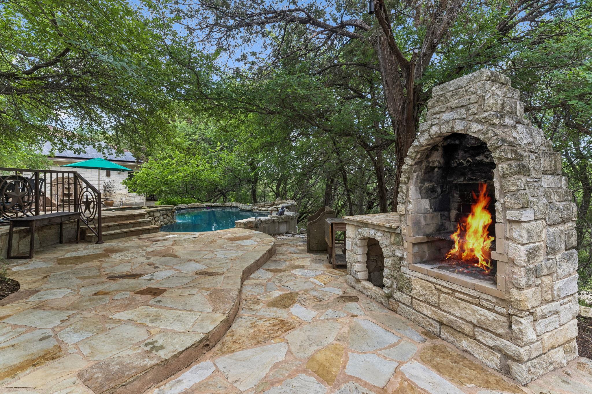 23621 Indian Divide Cove Spicewood TX 78669