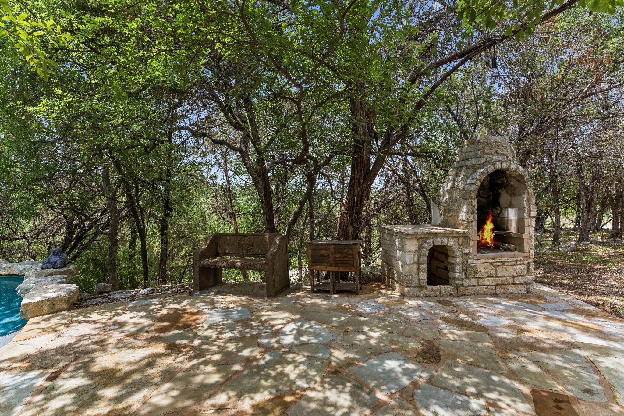 23621 Indian Divide Cove Spicewood TX 78669