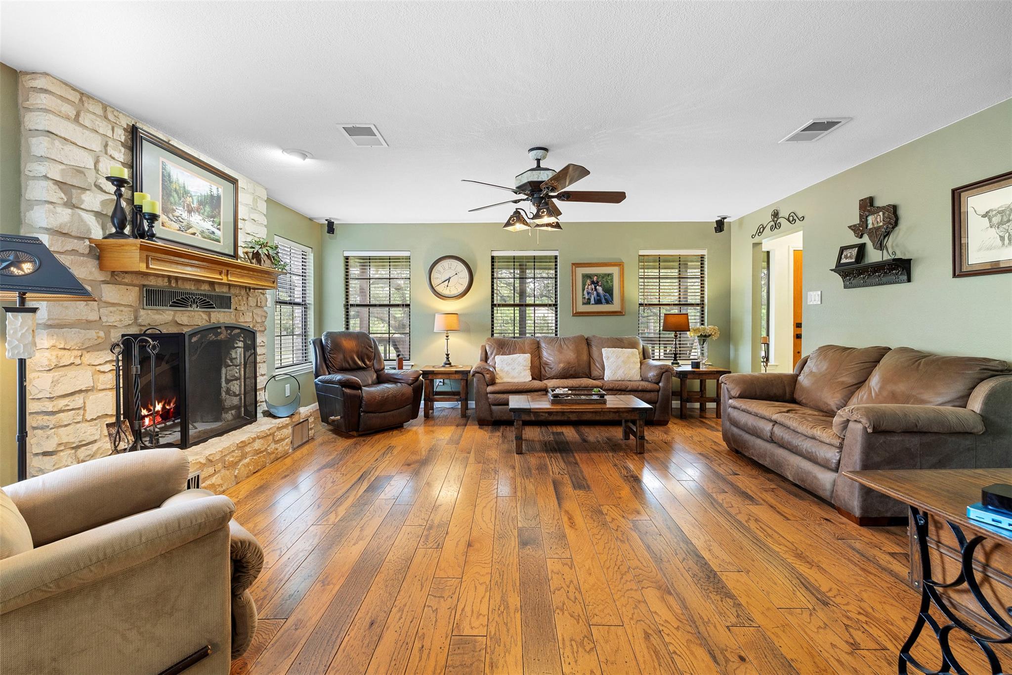 208 Willet Drive Buda TX 78610