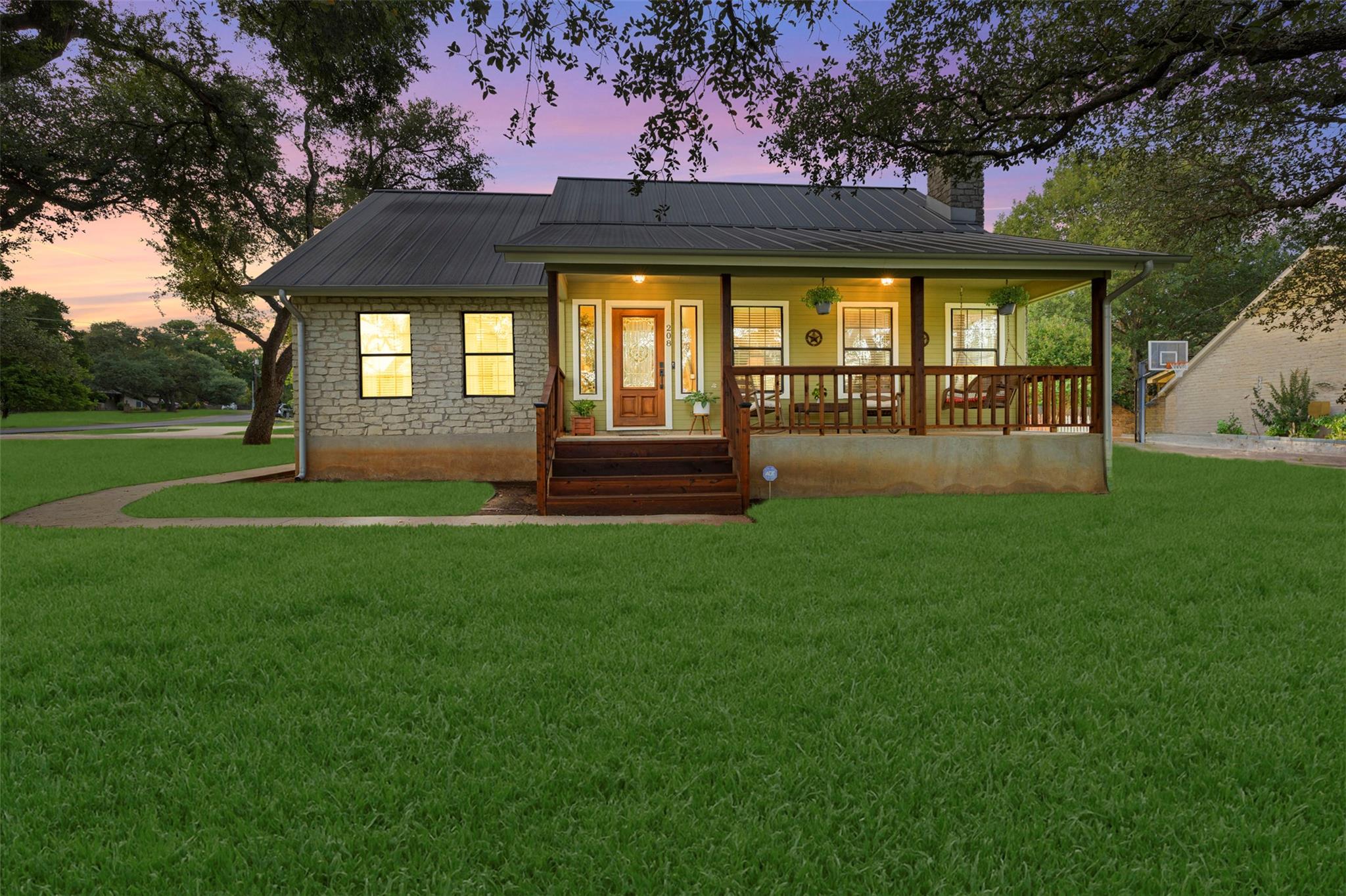 208 Willet Drive Buda TX 78610