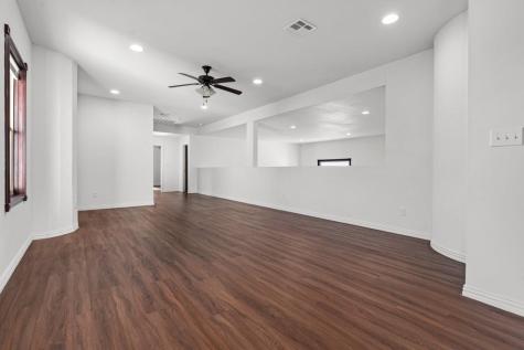 1206 Walter Hoffman Road Cedar Creek TX 78612