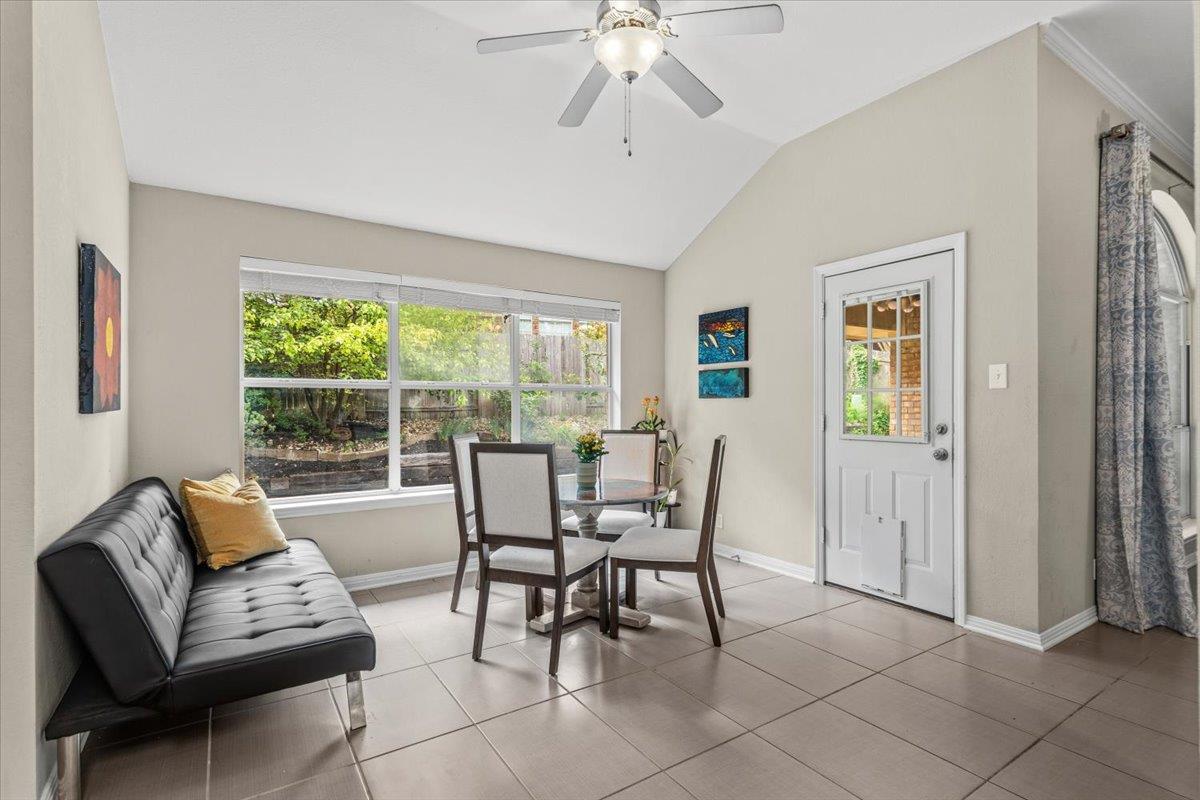 12811 Mcnelly Trail Austin TX 78732