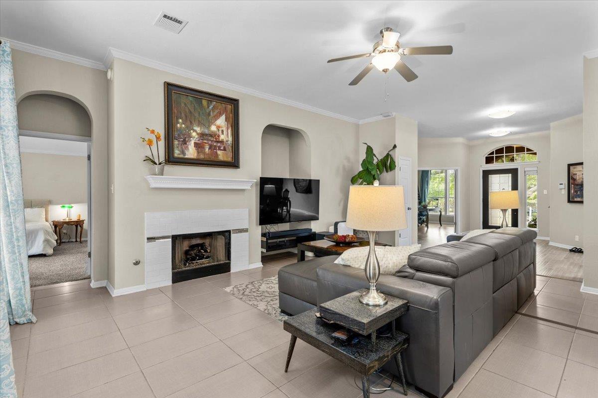 12811 Mcnelly Trail Austin TX 78732