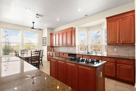 1543 Weiskopf Loop Round Rock TX 78664