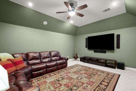 1543 Weiskopf Loop Round Rock TX 78664