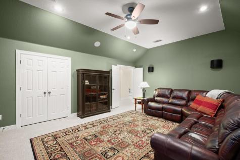 1543 Weiskopf Loop Round Rock TX 78664