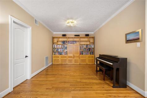 5002 Avenue H Austin TX 78751
