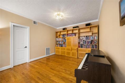 5002 Avenue H Austin TX 78751