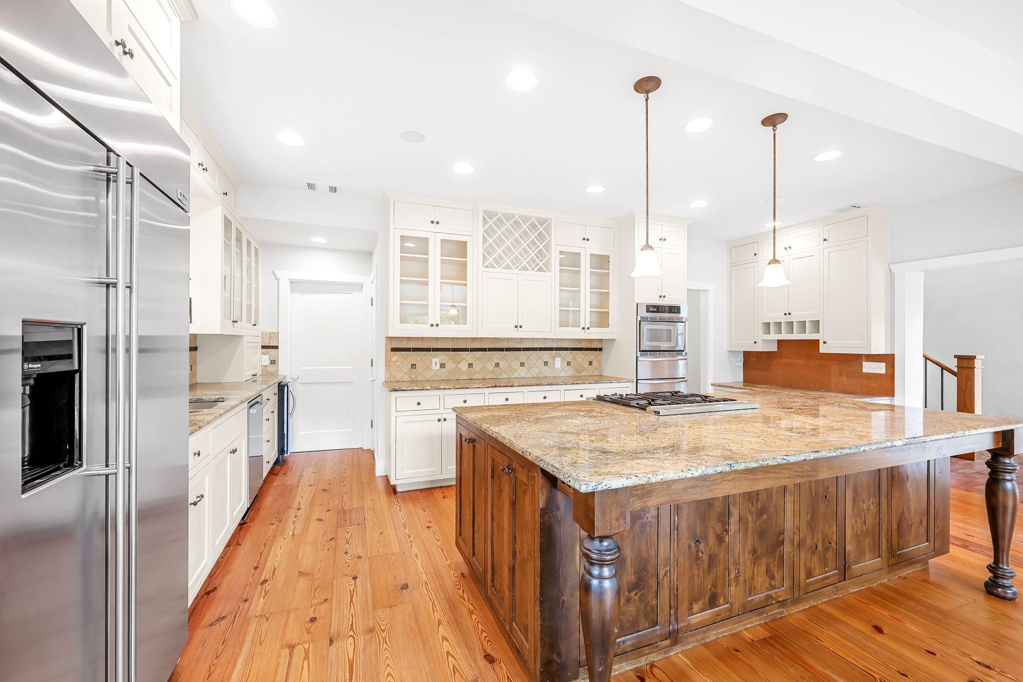 4306 Bennedict Lane Austin TX 78746