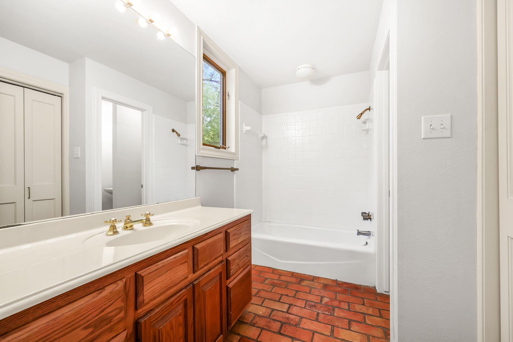 4306 Bennedict Lane Austin TX 78746