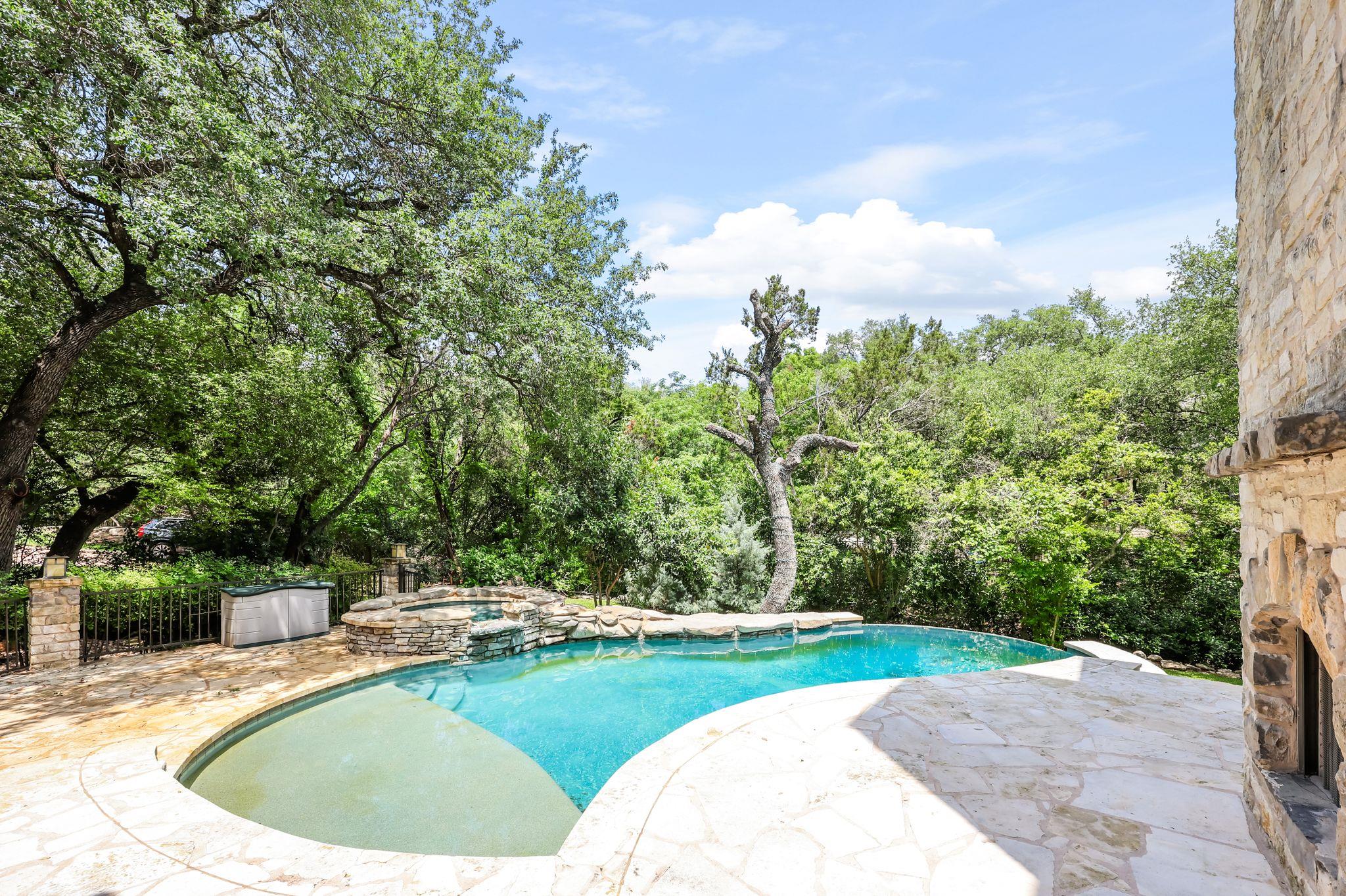 4306 Bennedict Lane Austin TX 78746