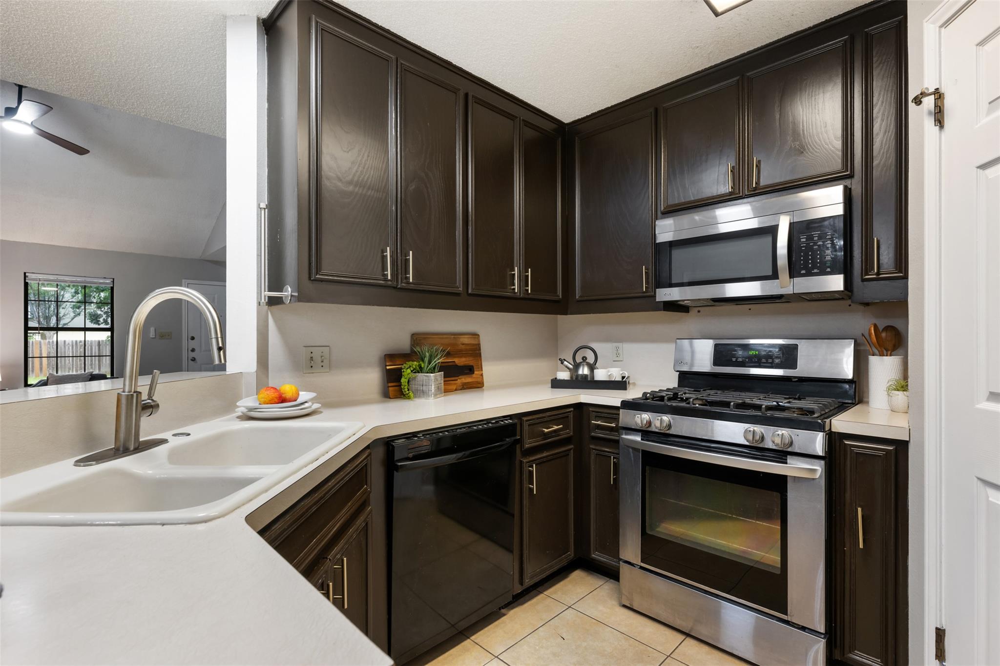 2306 Alimony Cove Austin TX 78727