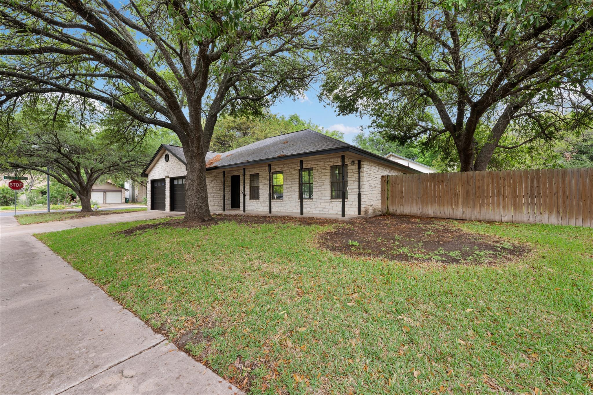 2306 Alimony Cove Austin TX 78727