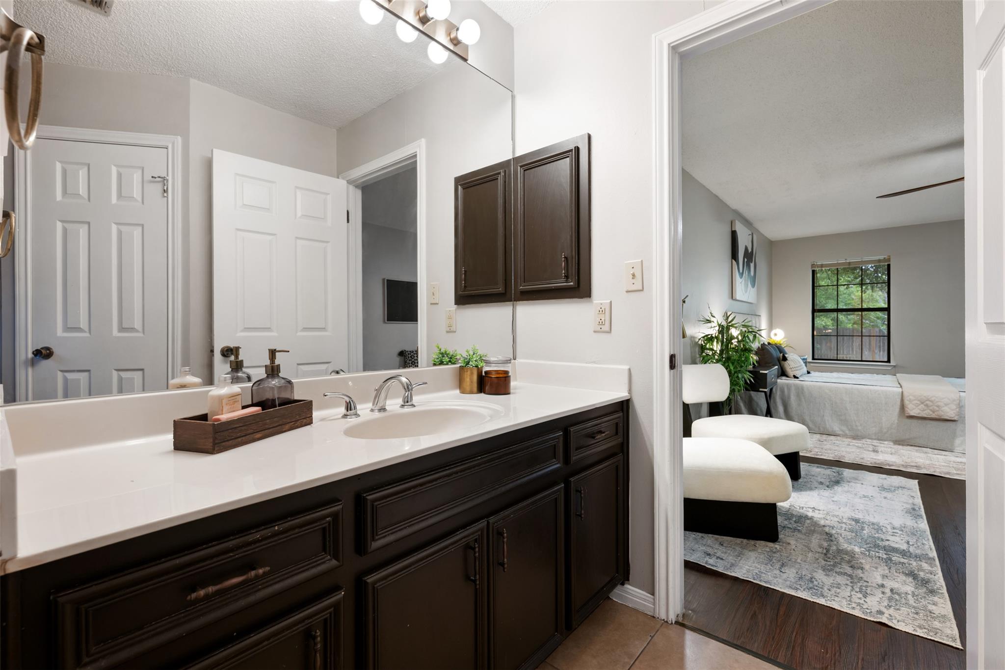 2306 Alimony Cove Austin TX 78727
