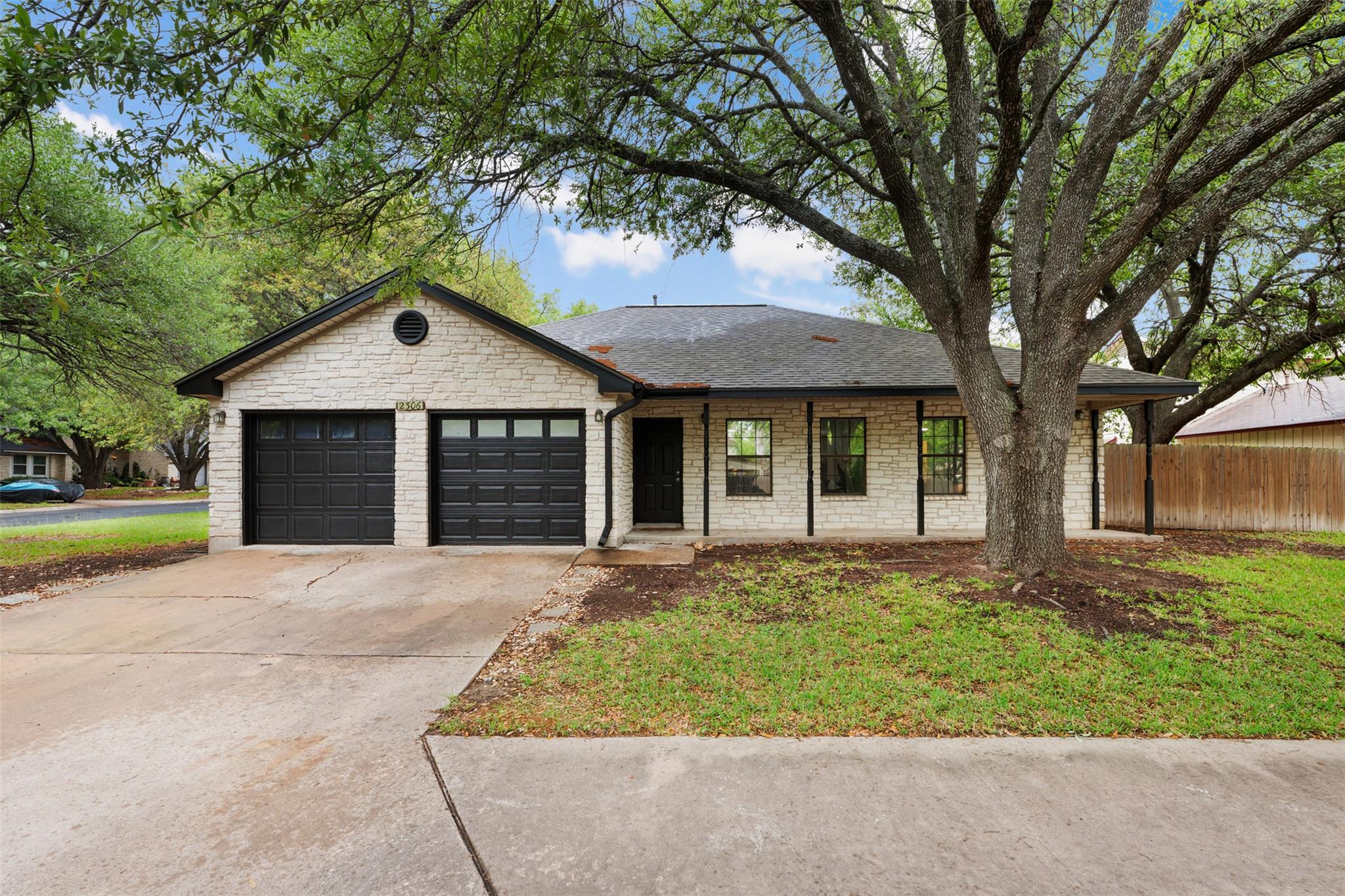 2306 Alimony Cove Austin TX 78727