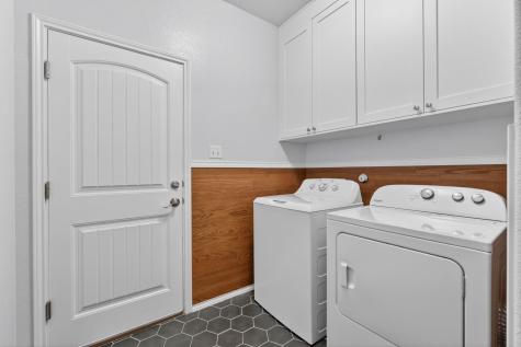 408 Kissing Oak Drive Austin TX 78748