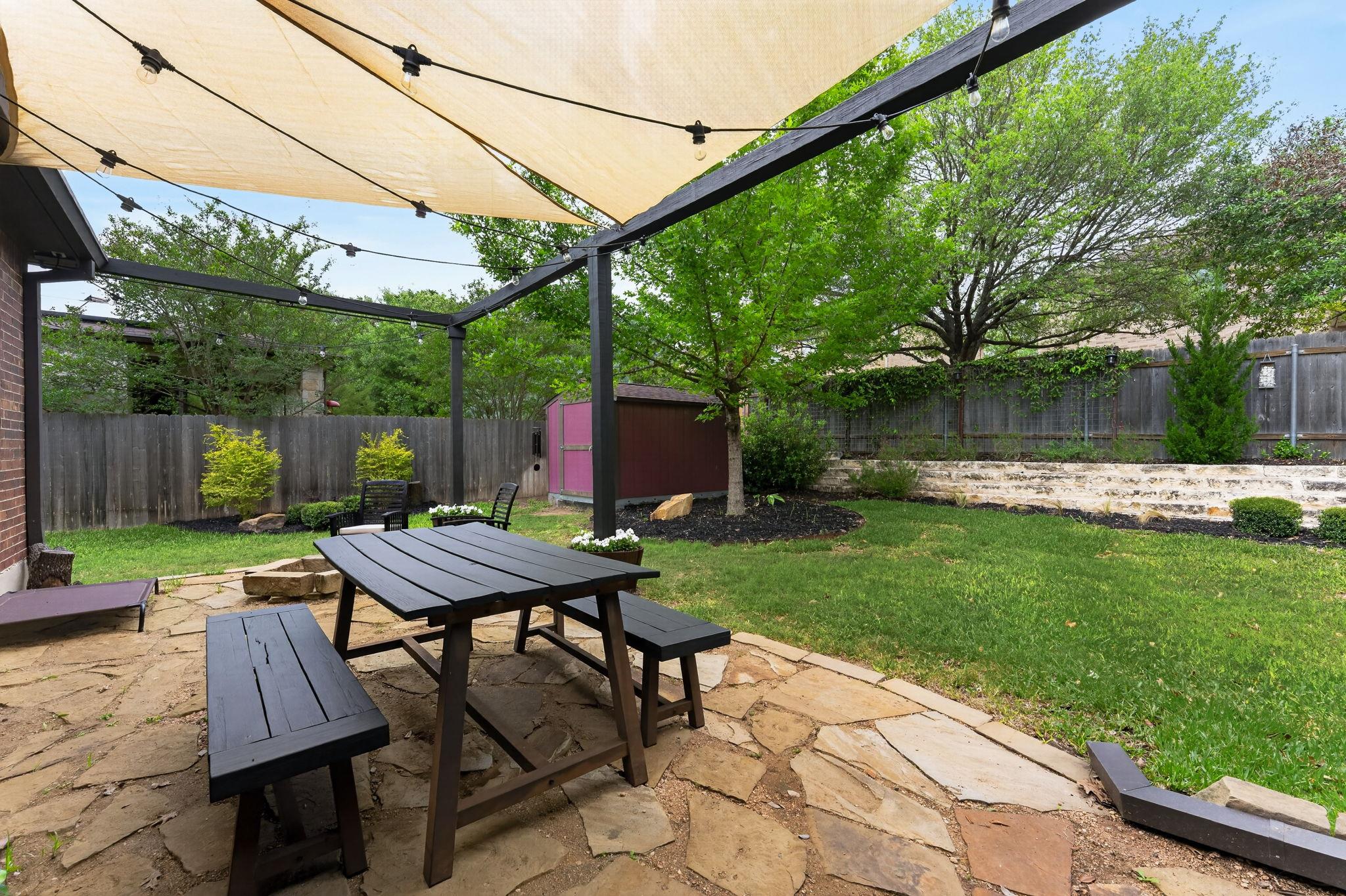 408 Kissing Oak Drive Austin TX 78748