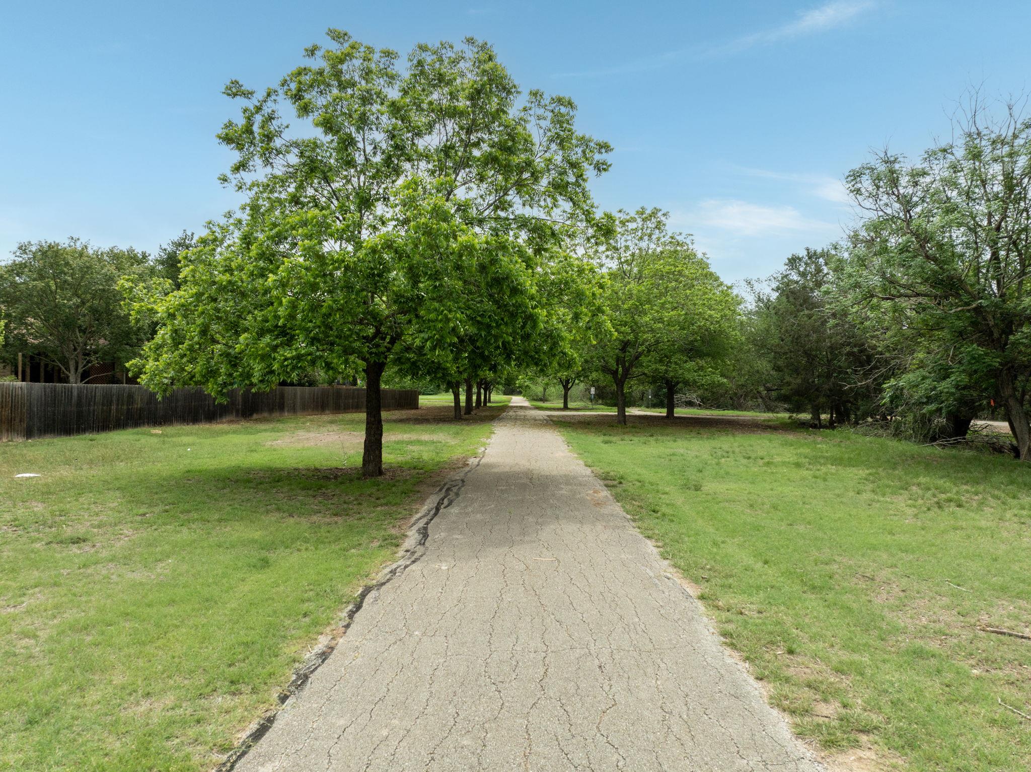 408 Kissing Oak Drive Austin TX 78748