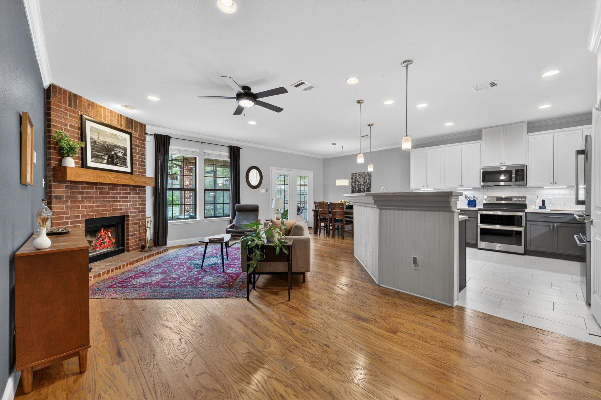 408 Kissing Oak Drive Austin TX 78748