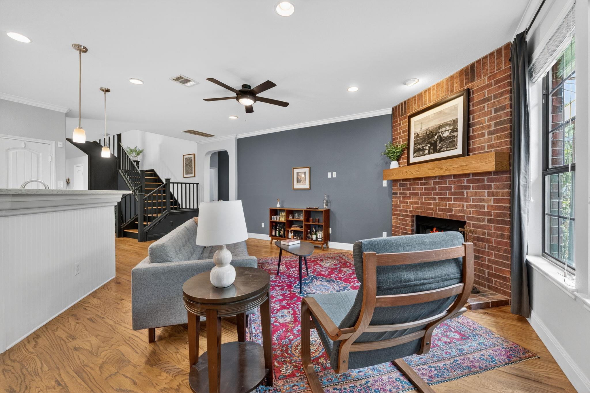 408 Kissing Oak Drive Austin TX 78748