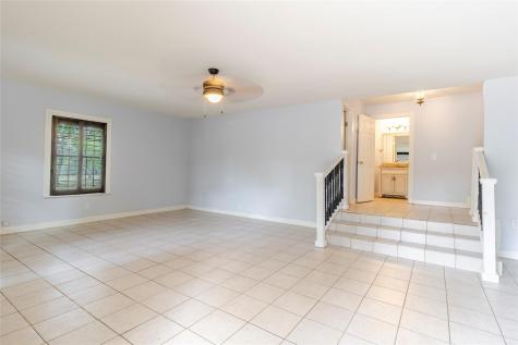 4459 Pettytown Road Dale TX 78616