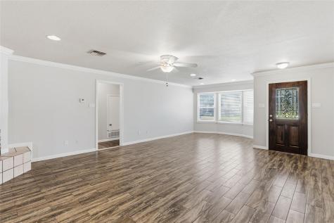 163 Lakeside Drive Seguin TX 78155