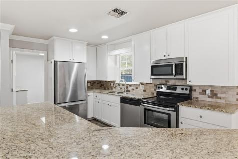 163 Lakeside Drive Seguin TX 78155