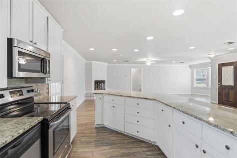 163 Lakeside Drive Seguin TX 78155