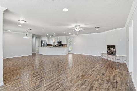 163 Lakeside Drive Seguin TX 78155