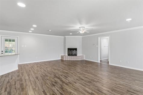 163 Lakeside Drive Seguin TX 78155