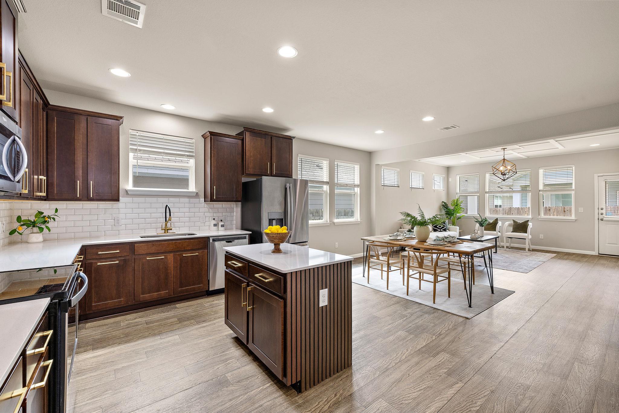 316 E Broade Street Leander TX 78641
