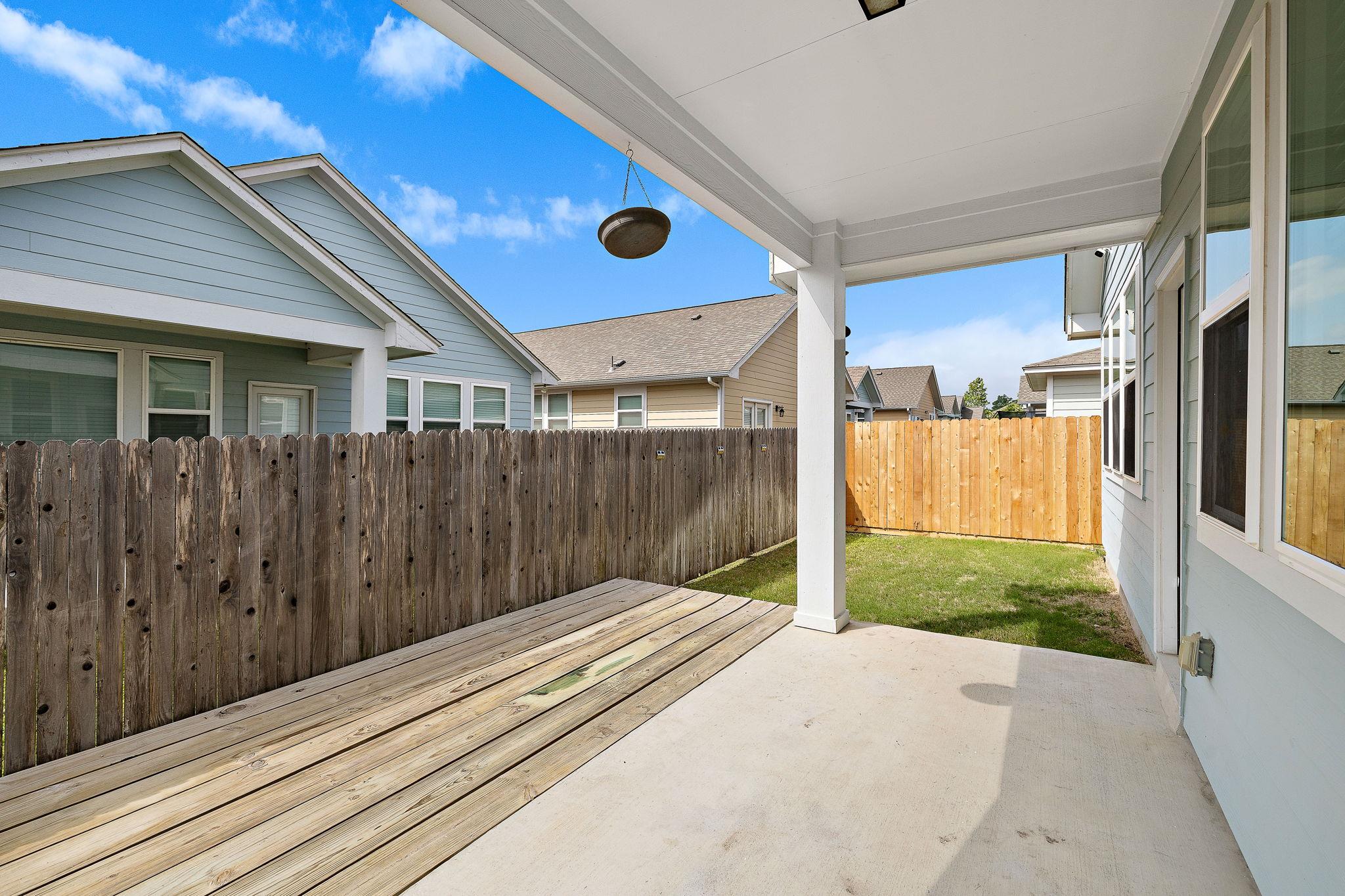 316 E Broade Street Leander TX 78641