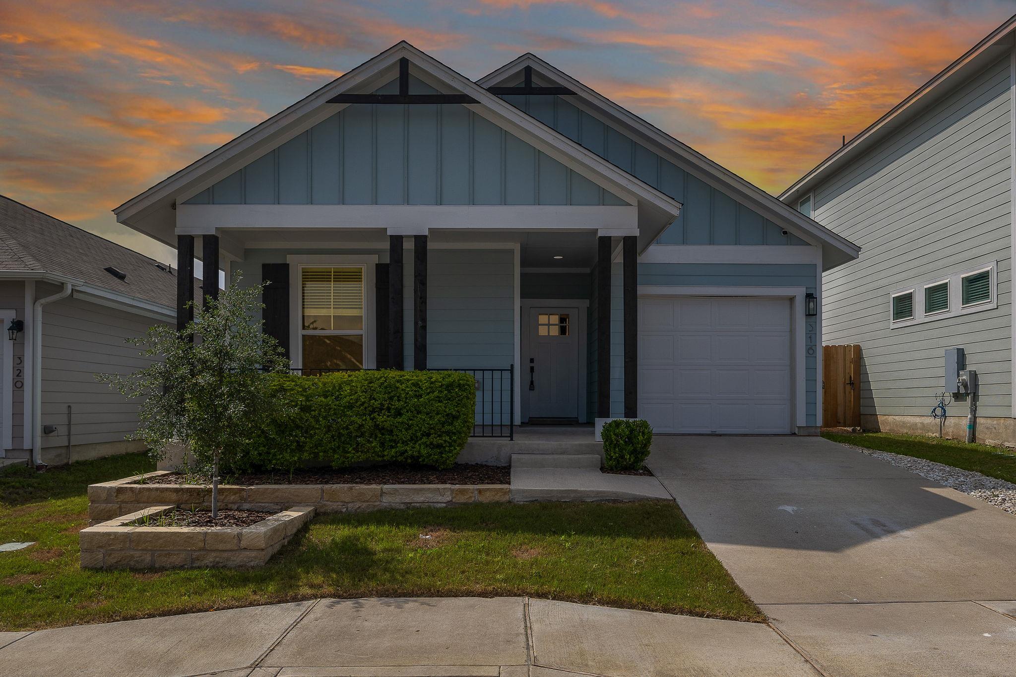 316 E Broade Street Leander TX 78641