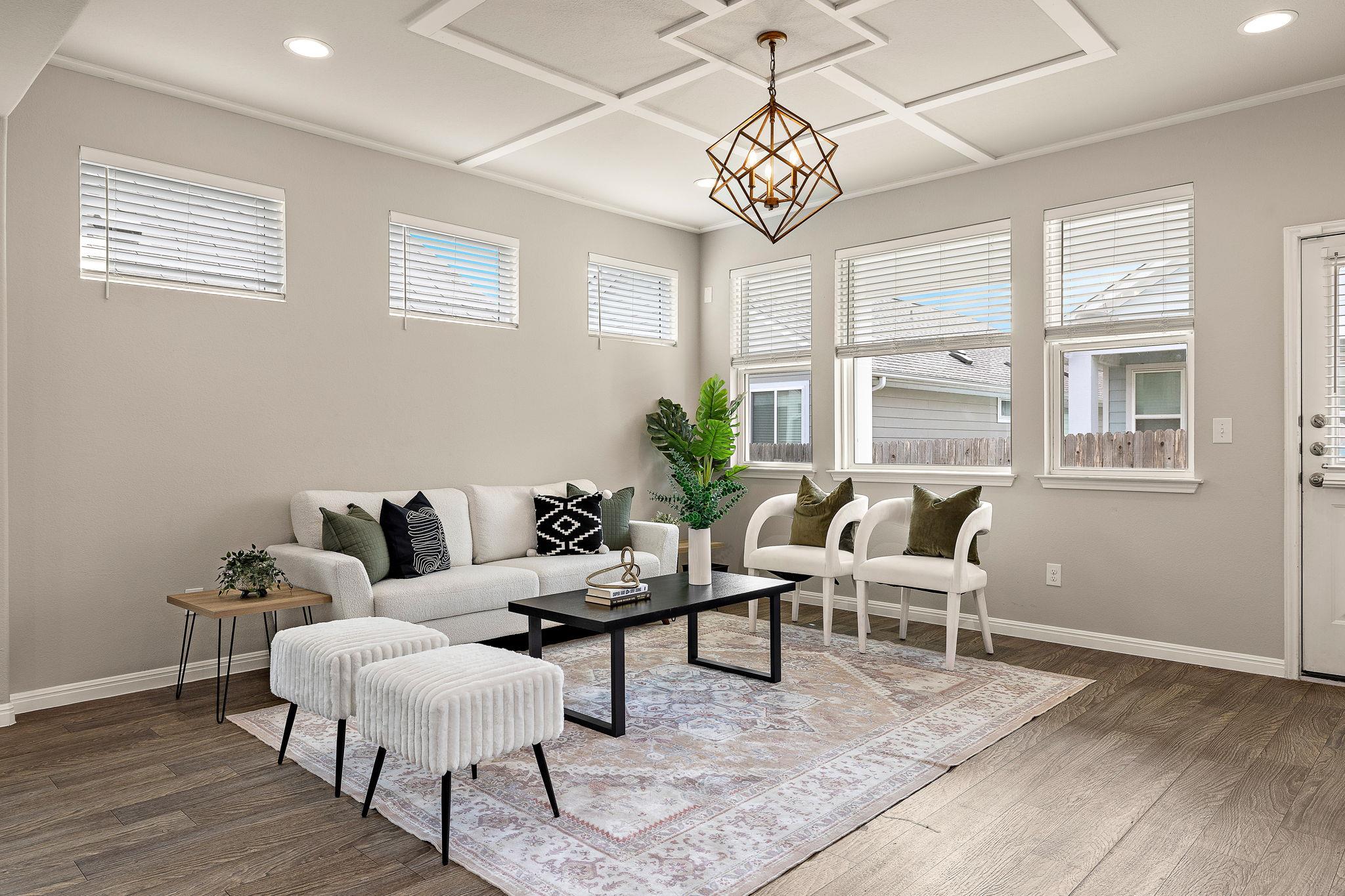 316 E Broade Street Leander TX 78641