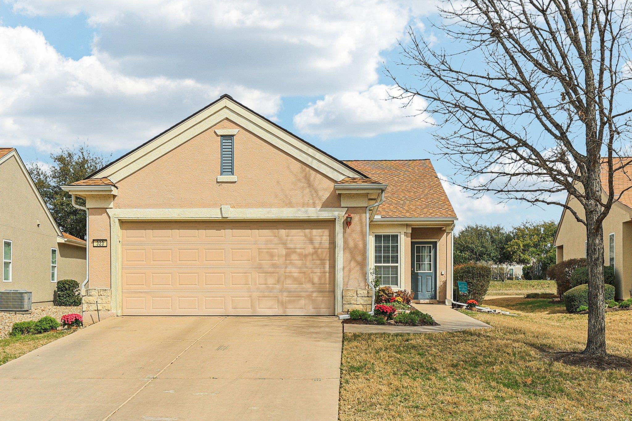 323 Crockett Loop Georgetown TX 78633