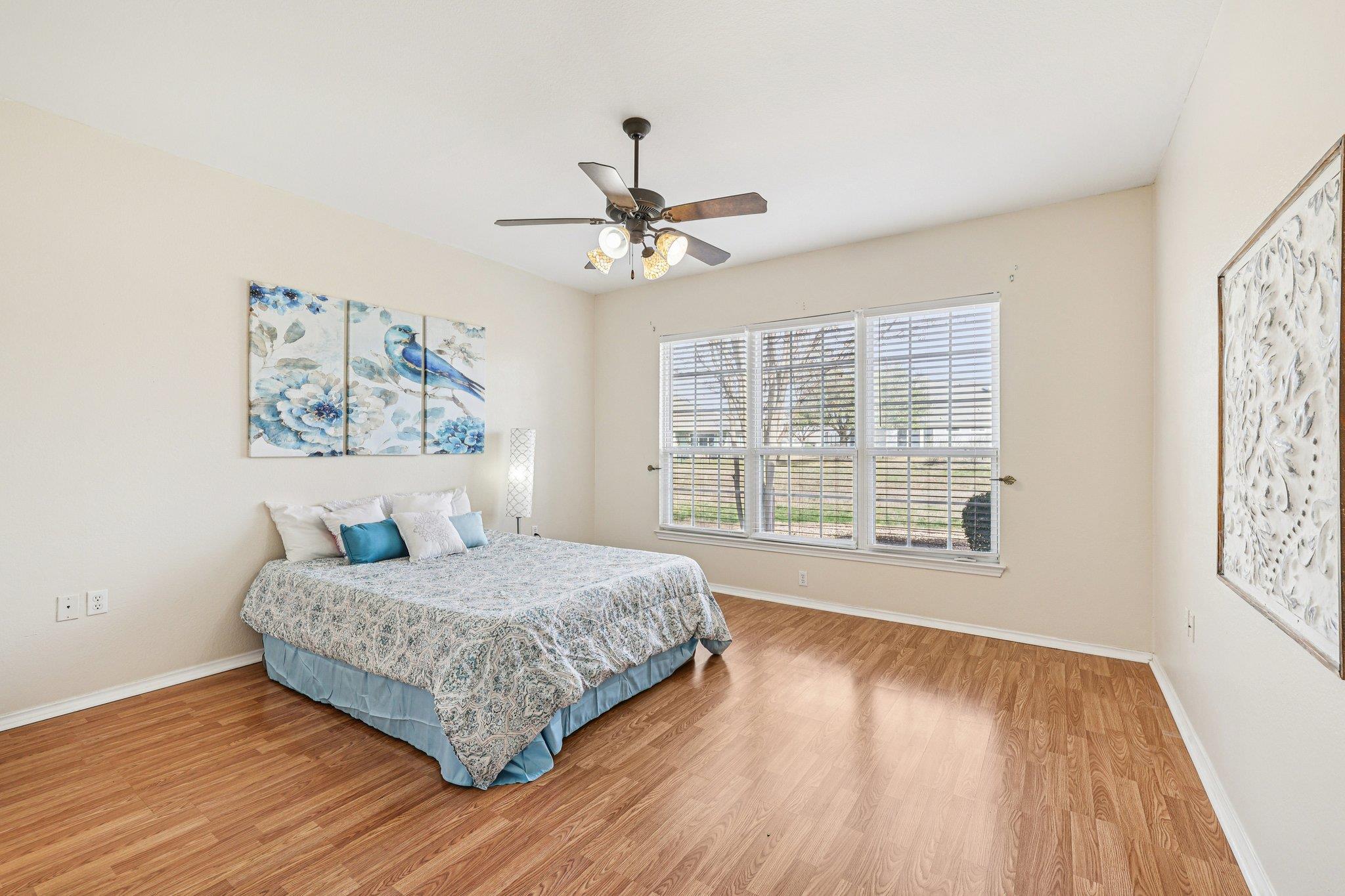 323 Crockett Loop Georgetown TX 78633