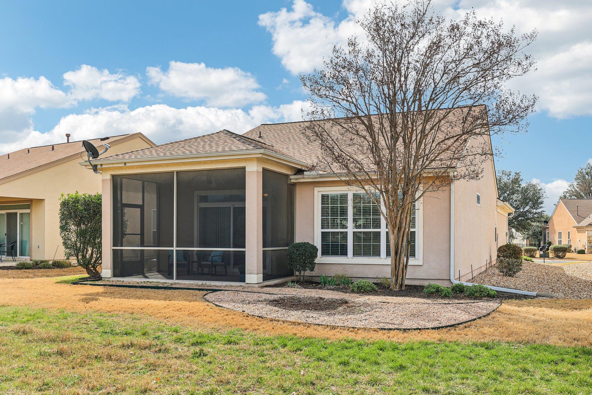 323 Crockett Loop Georgetown TX 78633
