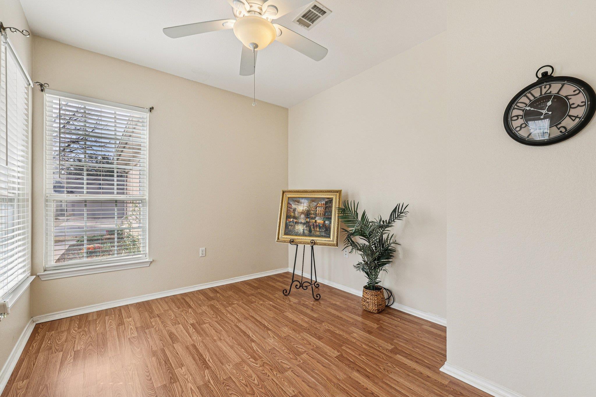 323 Crockett Loop Georgetown TX 78633