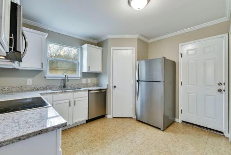 3000 Meadow Lane Taylor TX 76574