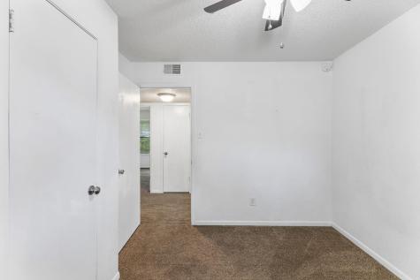 302 Harris Street Smithville TX 78957