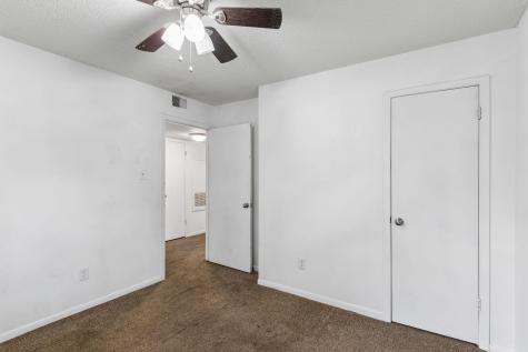 302 Harris Street Smithville TX 78957