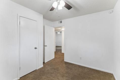 302 Harris Street Smithville TX 78957